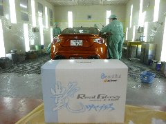 まずは洗車