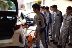 ヴィークルパワーコネクタの接続
