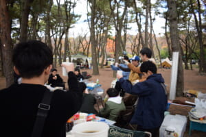 「良い肉（１１２９）の日」に秋空の下、バーべキュー大会